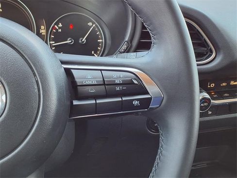 Used 2025 MAZDA CX-30 AWD 2.5 S w/ Premium Package image 23