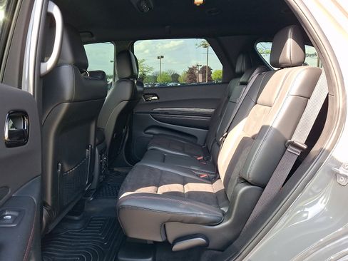 Certified 2022 Dodge Durango R/T w/ Tow 'N Go Package AWD/4WD image 10