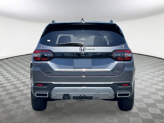 New 2026 Honda Pilot Touring image 4