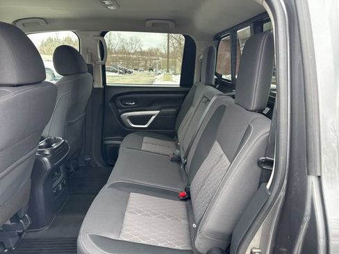 Used 2024 Nissan Titan SV w/ SV Convenience Package image 44