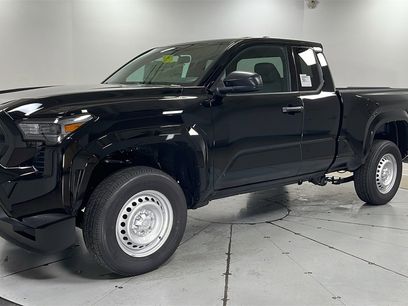 New 2025 Toyota Tacoma SR