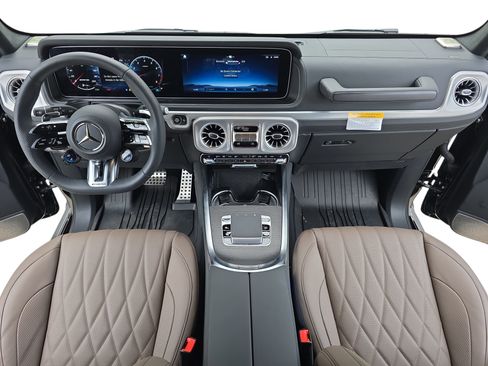 Used 2026 Mercedes-Benz G 63 AMG 4MATIC image 9