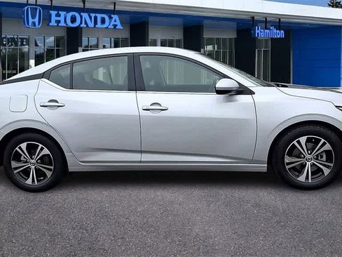 Used 2022 Nissan Sentra SV w/ Trunk Package image 9