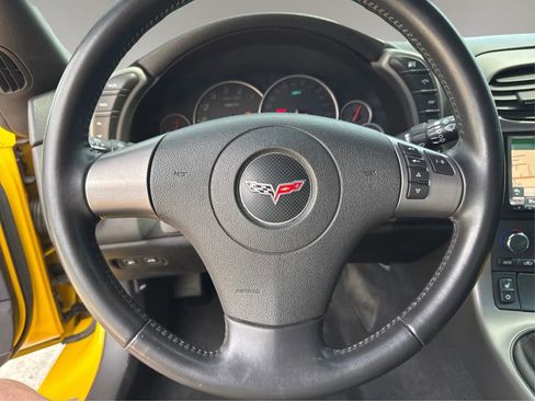 Used 2007 Chevrolet Corvette Z06 w/ Preferred Equipment Group RWD image 17