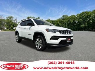 Used 2023 Jeep Compass Latitude AWD/4WD video 1