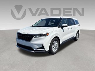 Used 2024 Kia Carnival LX FWD video 1