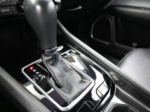 Used 2022 Jeep Compass Latitude image 24