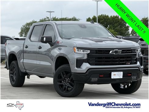 New 2026 Chevrolet Silverado 1500 LT Trail Boss w/ LT Trail Boss Premium Package AWD/4WD image 2