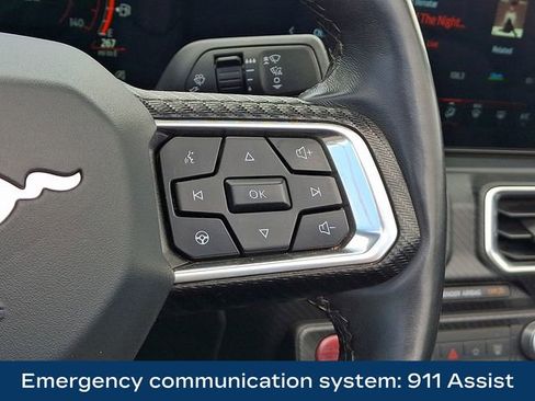 Used 2025 Ford Mustang Premium RWD image 8