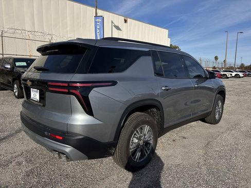 New 2026 Chevrolet Traverse LT image 7