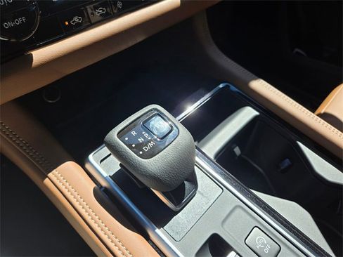 New 2025 Nissan Pathfinder Platinum w/ Cargo Package image 24