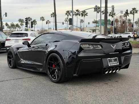 Used 2019 Chevrolet Corvette Z06 image 9