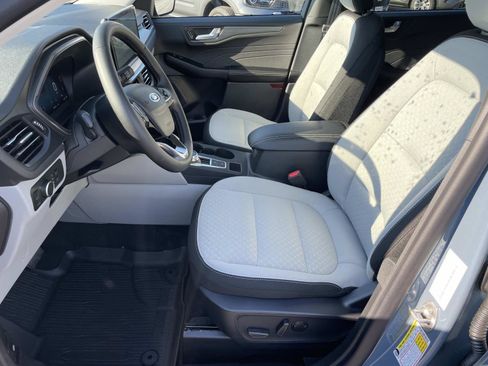 New 2026 Ford Escape Active w/ Active Premium Tech Pack image 12