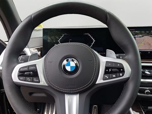 Used 2024 BMW X5 xDrive40i w/ M Sport Package AWD/4WD image 21