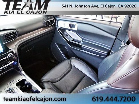 Used 2021 Ford Explorer Platinum w/ Equipment Group 601A AWD/4WD image 25