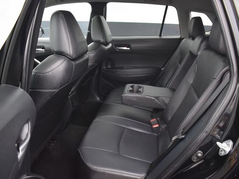 Used 2023 Toyota Corolla Cross XLE w/ Convenience Package AWD/4WD image 13