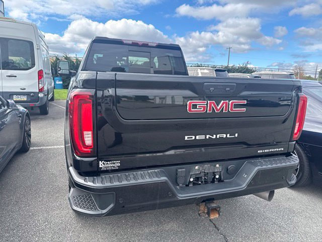 Used 2020 GMC Sierra 2500 Denali w/ Gooseneck/5TH Wheel Package AWD/4WD image 12