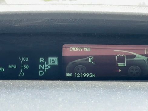 Used 2014 Toyota Prius One image 18