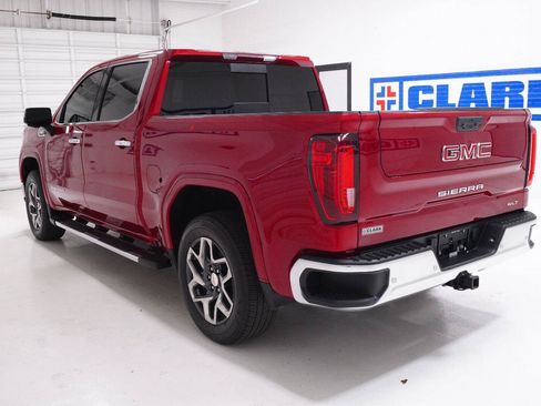 Used 2025 GMC Sierra 1500 SLT RWD image 33