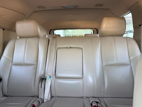 Used 2012 Chevrolet Suburban LT w/ Texas Edition RWD image 14