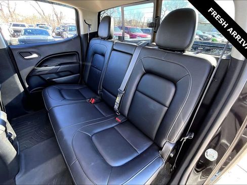 Used 2016 GMC Canyon SLT w/ Driver Alert Package image 22