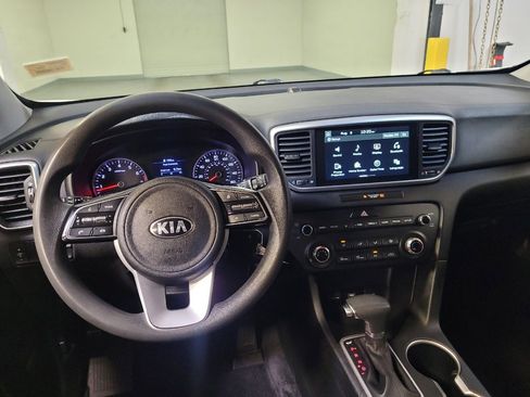 Used 2021 Kia Sportage LX AWD/4WD image 22