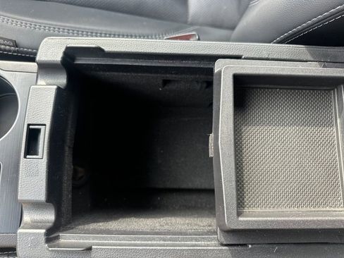 Used 2018 Subaru Outback 3.6R Limited image 30