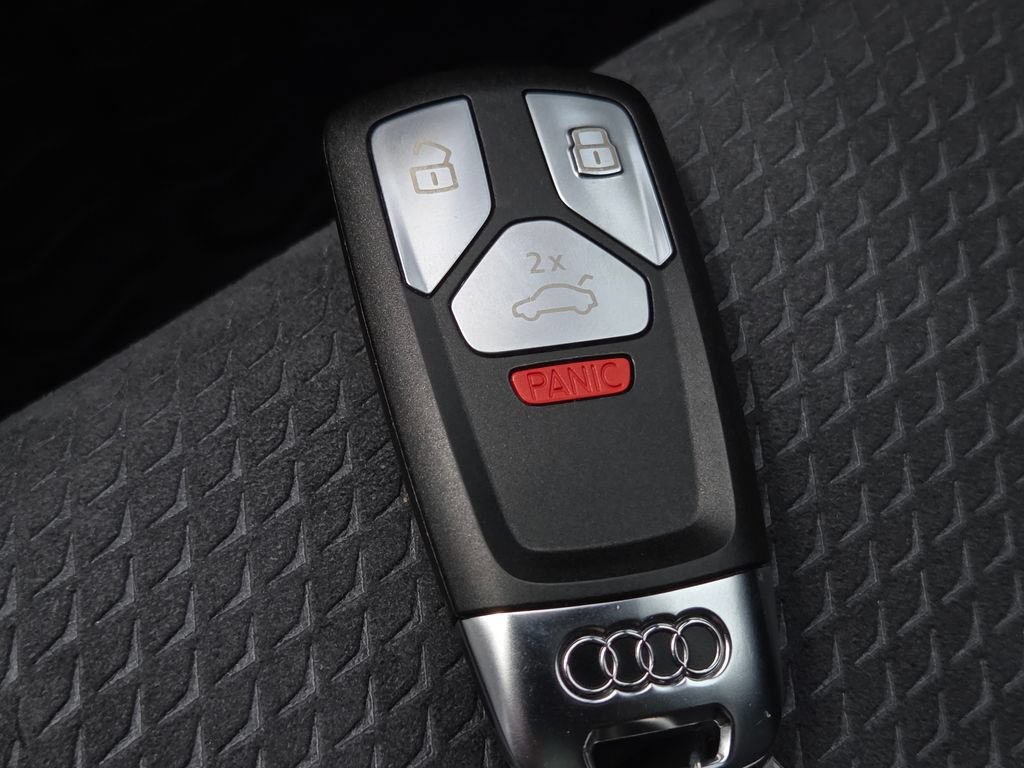 Certified 2024 Audi Q5 e Premium Plus AWD/4WD image 36