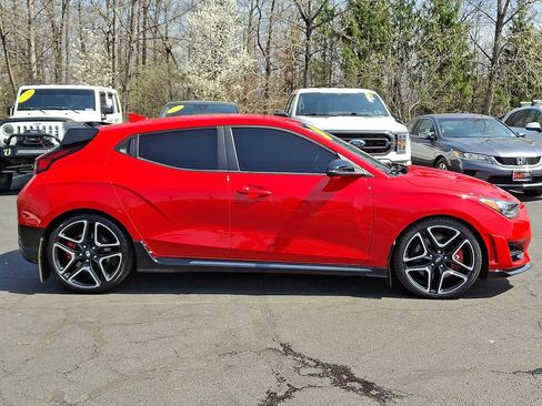 Used 2022 Hyundai Veloster N image 14