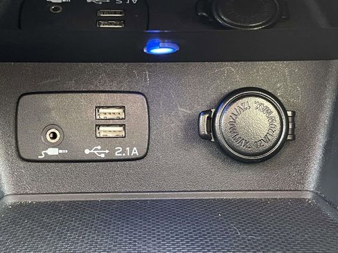 Certified 2023 Subaru Forester Limited image 22