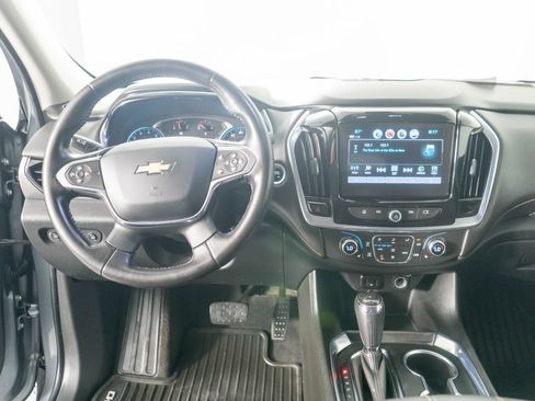Used 2019 Chevrolet Traverse LT AWD/4WD image 12