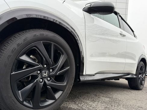 Used 2022 Honda HR-V Sport image 10