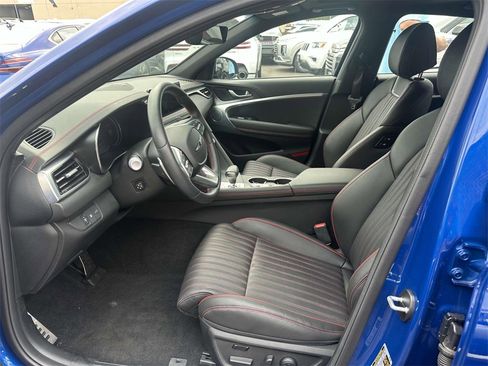 Used 2025 Genesis G70 3.3T Advanced image 11