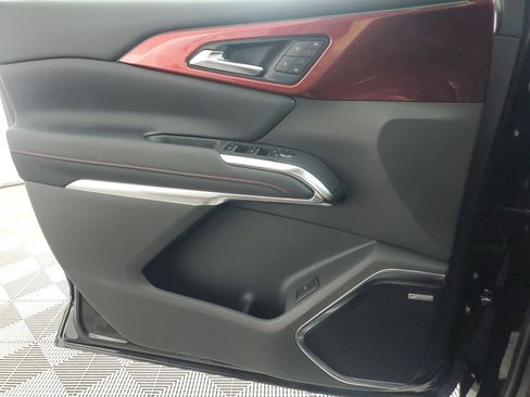New 2026 Chevrolet Traverse RS w/ LPO, Floor Liner Package FWD image 29