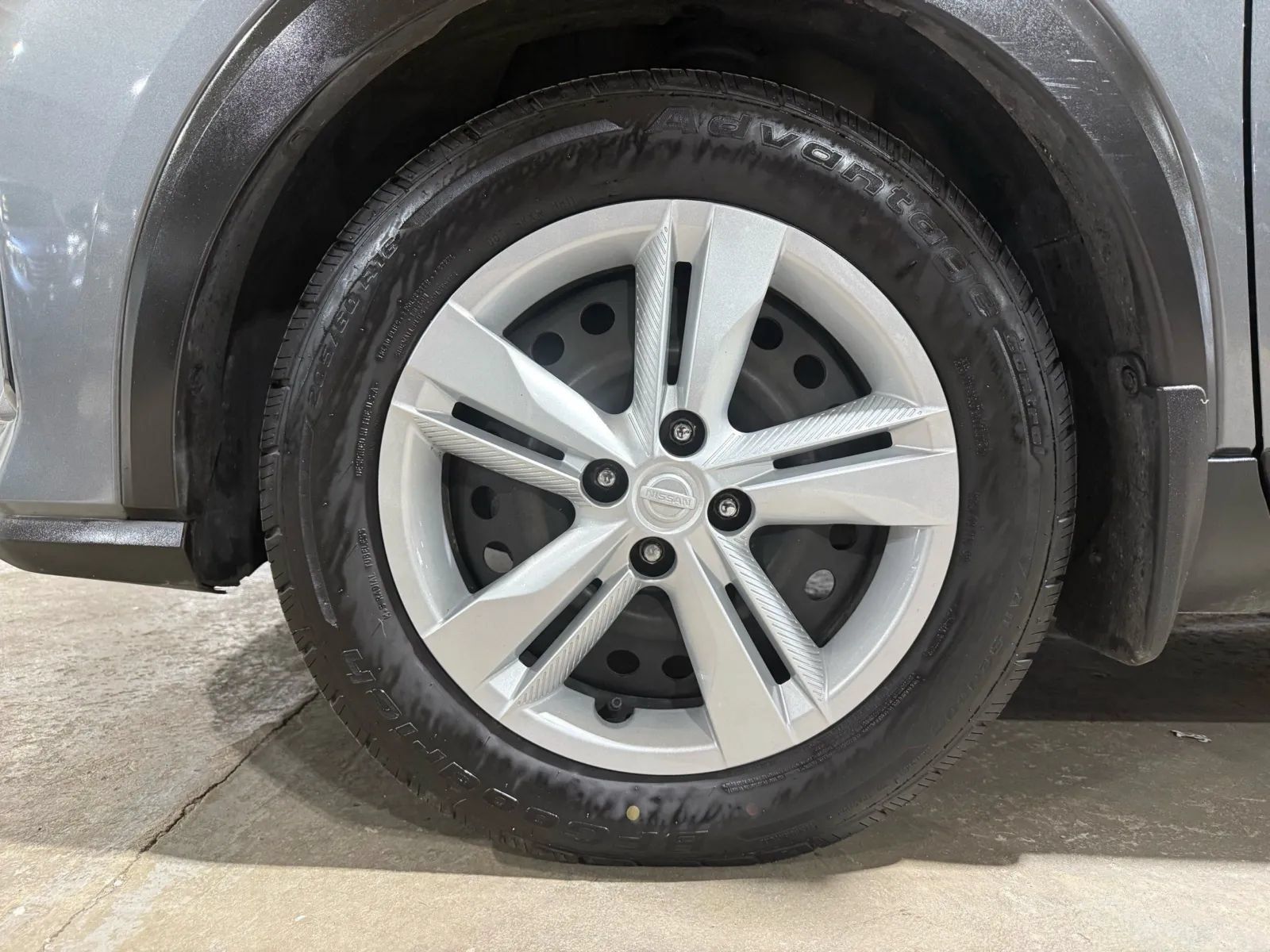 Used 2021 Nissan Kicks S FWD image 18
