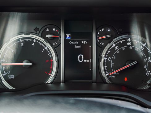 Certified 2022 Toyota 4Runner Limited AWD/4WD image 41
