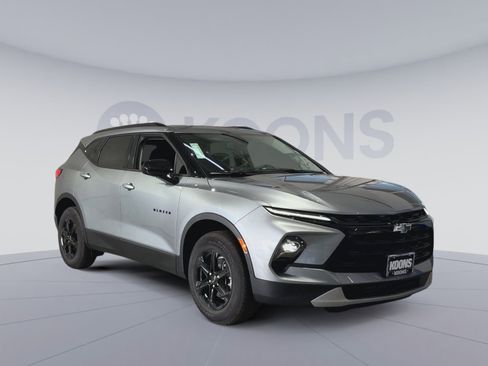 New 2026 Chevrolet Blazer LT w/ Convenience Package image 2