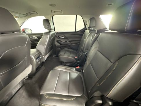 Used 2020 Chevrolet Traverse LT w/ LPO, Floor Liner Package AWD/4WD image 39