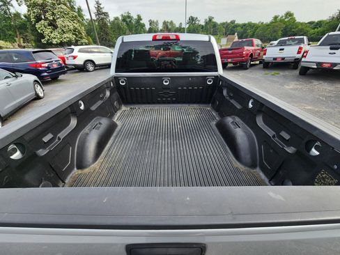Used 2019 Chevrolet Silverado 1500 W/T w/ WT Convenience Package AWD/4WD image 21