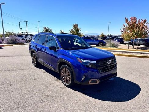 Used 2025 Subaru Forester Sport AWD/4WD image 2