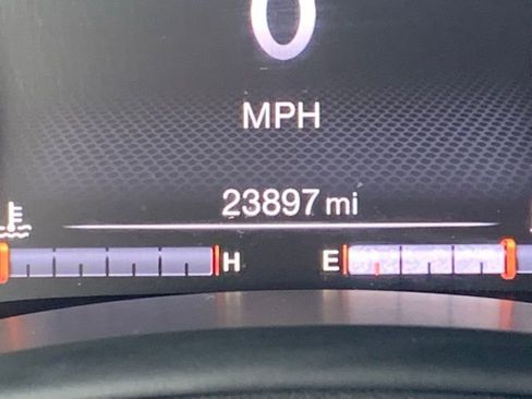 Used 2022 Jeep Renegade Latitude image 20