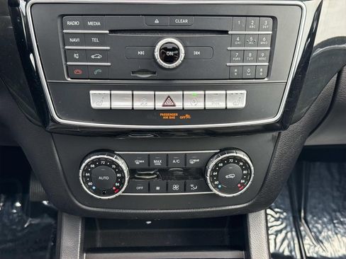 Used 2019 Mercedes-Benz GLS 450 4MATIC image 12
