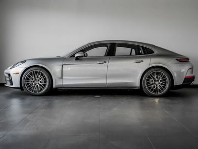 New 2026 Porsche Panamera 4