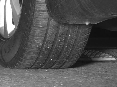 Used 2018 Chrysler Pacifica Touring-L image 10