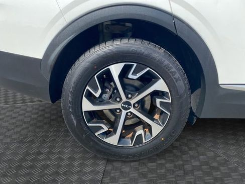 Used 2023 Kia Sportage EX image 34