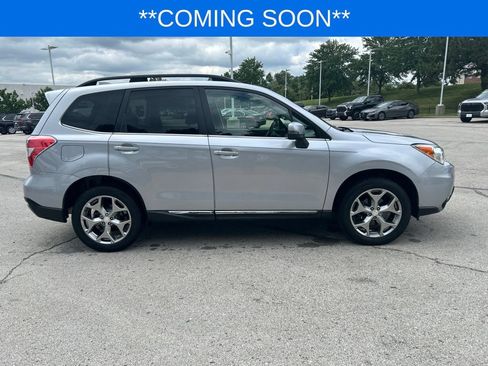Used 2016 Subaru Forester 2.5i Touring w/ Eyesight & Navigation System AWD/4WD image 4