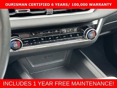 Used 2025 Chevrolet Equinox LT w/ Convenience Package II AWD/4WD image 27