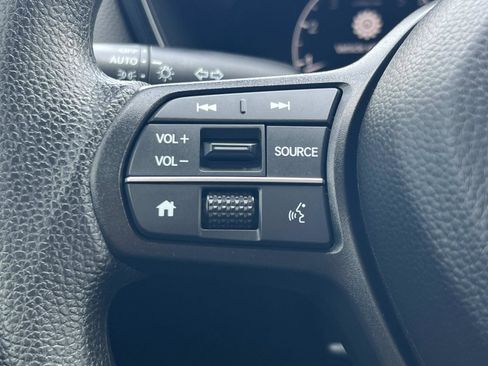 Certified 2025 Honda CR-V LX image 9