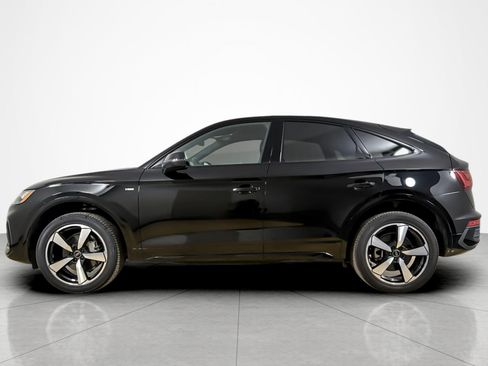 Used 2023 Audi Q5 2.0T Premium Plus w/ Premium Plus Package AWD/4WD image 2