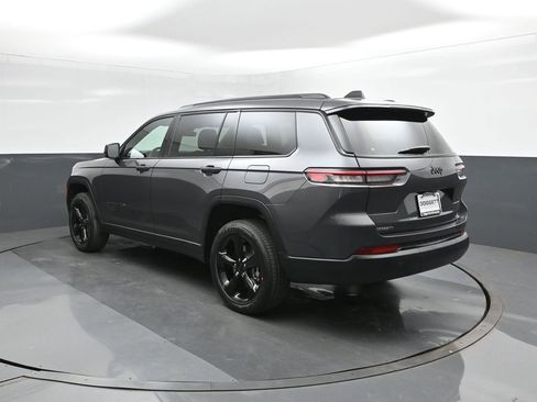 New 2025 Jeep Grand Cherokee L Altitude image 5